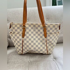 Louis Vuitton LV - White Damier Azur Totally;  PM Tote Bag Authentic